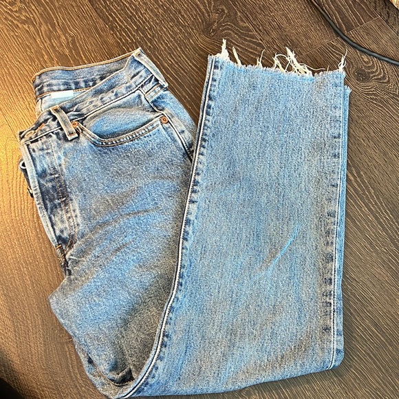 Vintage Levi’s 501 Straight Leg Jeans - Picture 2 of 8